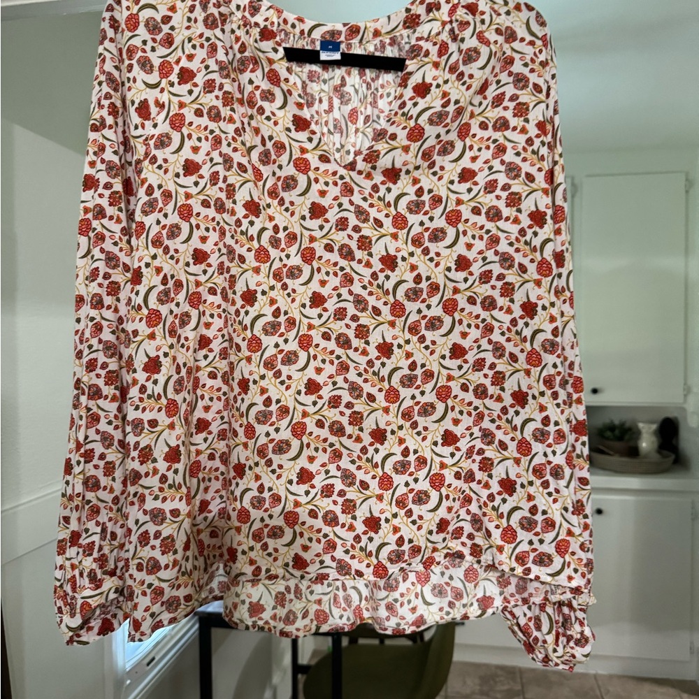 Old Navy Floral Print Blouse in Red and White